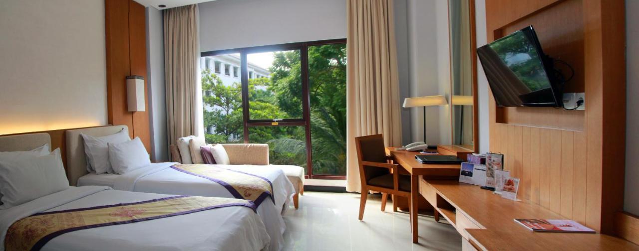 Truntum Kuta Bali Hotel Exterior foto